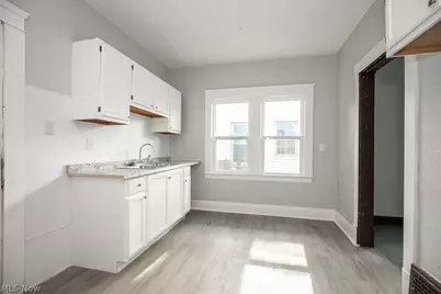 11701 Ablewhite Avenue, Loveland, OH 44108 - Photo 14