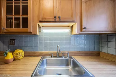 19436 Van Aken Boulevard #105, Huber Heights, OH 44122 - Photo 10