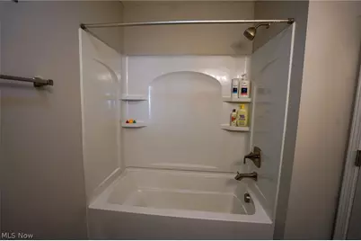 1325 County Line Rd, Hopewell, OH 43760 - Photo 14