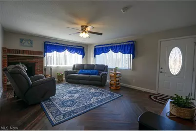 1325 County Line Rd, Hopewell, OH 43760 - Photo 10