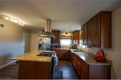 1325 County Line Rd, Hopewell, OH 43760 - Photo 4