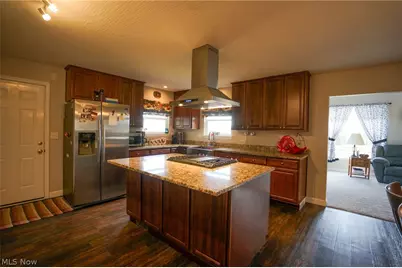 1325 County Line Rd, Hopewell, OH 43760 - Photo 2