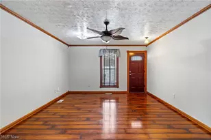 1649 Betz Rd, Akron, OH 44306 - Photo 30