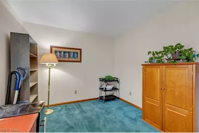 4623 Queen Anne Avenue, Lorain, OH 44052 - Photo 28