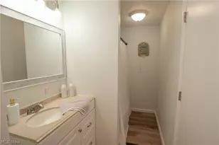 453 Wood Ave, Newcomerstown, OH 43832 - Photo 14