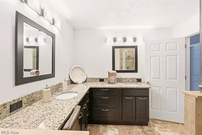 2551 Edgebrook Crossing, Twinsburg, OH 44087 - Photo 24