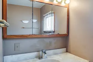 37518 Arlington Dr, Willoughby, OH 44094 - Photo 32