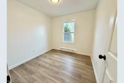 2235 Crehore Street, Lorain, OH 44052 - Photo 32