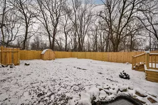 491 E 39th St, Lorain, OH 44055 - Photo 40