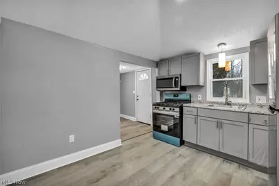 491 E 39th Street, Lorain, OH 44055 - Photo 12