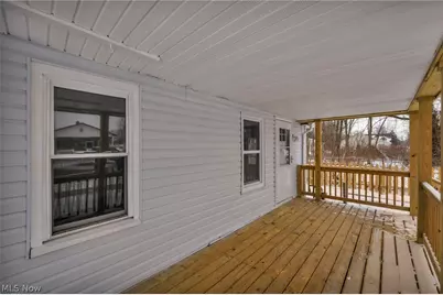 491 E 39th Street, Lorain, OH 44055 - Photo 6