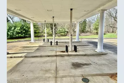 6020 Manchester Road, Akron, OH 44319 - Photo 6