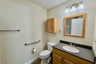 708 Oak Tree Ln, Belpre, OH 45714 - Photo 20