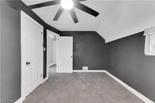 19151 Genesee Rd, Euclid, OH 44117 - Photo 20