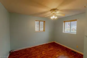 710 21st St, Vienna, WV 26105 - Photo 16