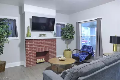 1453 W 107th Street, Loveland, OH 44102 - Photo 2