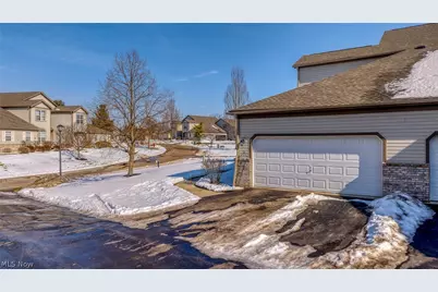 7314 Forest Cove Lane #B, Northfield, OH 44067 - Photo 32