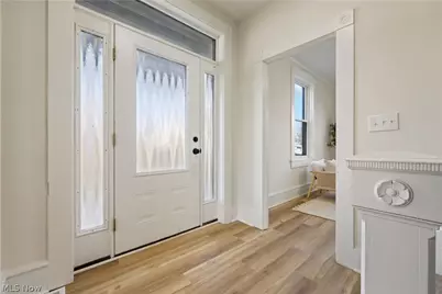 510 E Broad Street, Louisville, OH 44641 - Photo 2