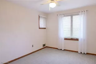 15386 S Boone Rd, Columbia Station, OH 44028 - Photo 12