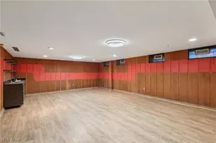 32150 S Woodland Rd, Pepper Pike, OH 44124 - Photo 46