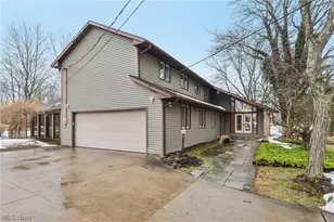 32150 S Woodland Rd, Pepper Pike, OH 44124 - Photo 4