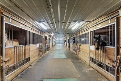 16501 Station Road, Columbia Station, OH 44028 - Photo 8