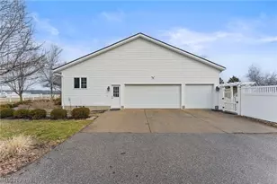 16501 Station Rd, Columbia Station, OH 44028 - Photo 48