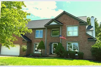 242 Ravenshollow Drive, Cuyahoga Falls, OH 44223 - Photo 1