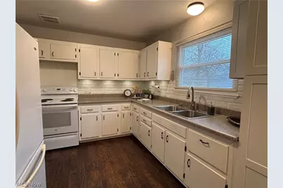 945 Adams Avenue, Salem, OH 44460 - Photo 8