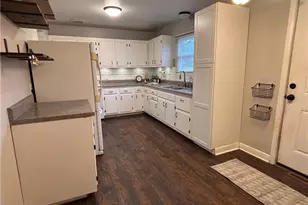 945 Adams Ave, Salem, OH 44460 - Photo 6