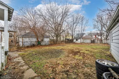 1829 E 33rd Street, Lorain, OH 44055 - Photo 40