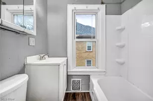 1829 E 33rd St, Lorain, OH 44055 - Photo 32