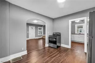 1829 E 33rd St, Lorain, OH 44055 - Photo 12