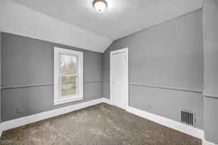 1829 E 33rd St, Lorain, OH 44055 - Photo 20