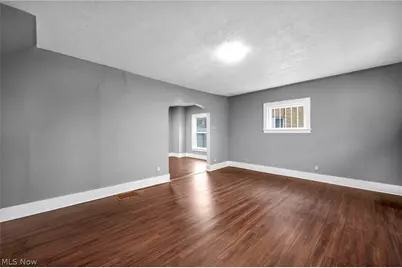 1829 E 33rd Street, Lorain, OH 44055 - Photo 8