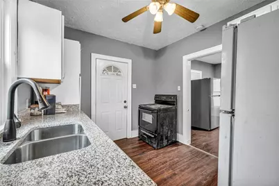 1829 E 33rd Street, Lorain, OH 44055 - Photo 16