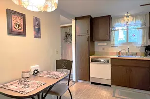 144 Kimrose Ln, Grandview Heights, OH 44147 - Photo 8