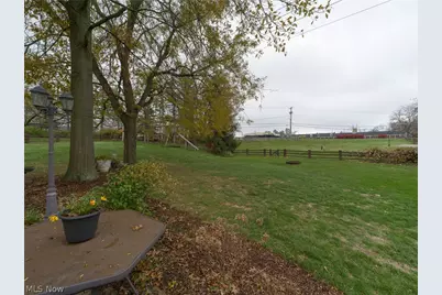 460 Layden Avenue, Canal Fulton, OH 44614 - Photo 10