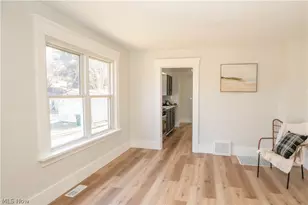 2408 21st St NE, Canton, OH 44705 - Photo 6