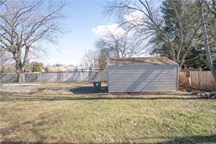 2408 21st St NE, Canton, OH 44705 - Photo 24