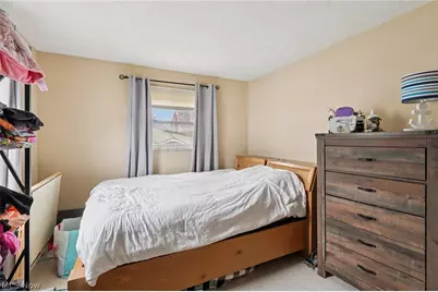 2688 Meadow Drive, Akron, OH 44312 - Photo 16