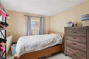 2688 Meadow Dr, Akron, OH 44312 - Photo 16