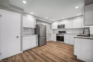 1531 Burlington Rd, Cleveland Heights, OH 44118 - Photo 18