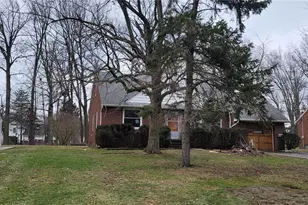 1807 Skyline Dr, Loveland, OH 44143 - Photo 2