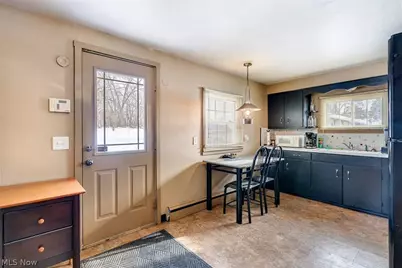 10725 Struthers Road, New Middletown, OH 44442 - Photo 6