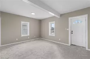 75 W Dartmore Ave, Akron, OH 44301 - Photo 6