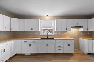 75 W Dartmore Ave, Akron, OH 44301 - Photo 12