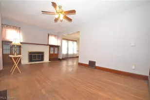 1591 Pilgrim St, Akron, OH 44305 - Photo 4