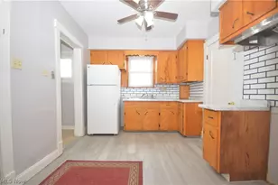 1591 Pilgrim St, Akron, OH 44305 - Photo 8