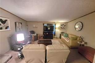 129 Highland Dr, Hiram, OH 44234 - Photo 8